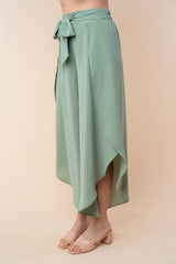 Chic White Birch High-Waisted Woven Pants with Elegant Tulip Hem