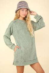 VERY J Mineral Washed Oversized Sweatshirt Mini Dress with Pockets - Vintage Look for Women