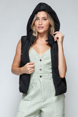 Stylish Snobbish Quilted Hooded Vest with Zip-Up Closure