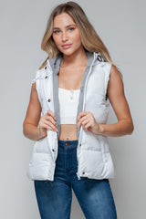 Stylish Snap and Zip Closure Hooded Vest - Comfortable and Versatile Outerwear