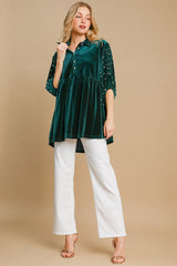Umgee Pearl Detail Velvet Babydoll Blouse – Chic Half Sleeves & Elegant Style