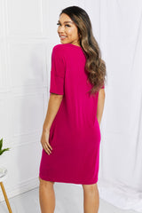 BOMBOM Magenta Knee-Length V-Neck Dress with Pockets - Perfect for Sunday Brunch