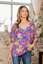 Sew In Love V-Neck Floral Half Sleeve Top - Stylish Women's Blouse