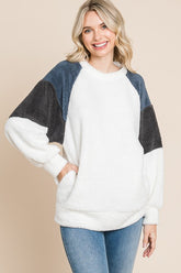 Culture Code Faux Fur Raglan Sleeve Sweatshirt - Stylish Color Block Warmth