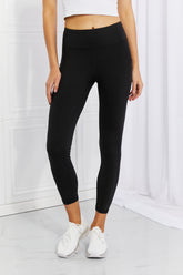 Leggings Depot High-Waisted Reflective Active Leggings with Pockets - Full Size