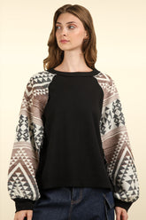 Women's Stylish Long Sleeve Knit Top with Chic Print and Round Neck