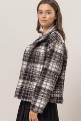 HYFVE Women's Chic Plaid Boucle Jacket with Collared Neck and Pockets