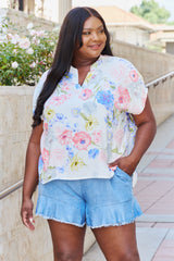 White Birch Floral Print Short Sleeve Top – Chic Hi-Lo Hem Blouse