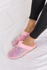 Forever Link Sequin Plush Round Toe Slippers - Cozy Glamour for Your Feet