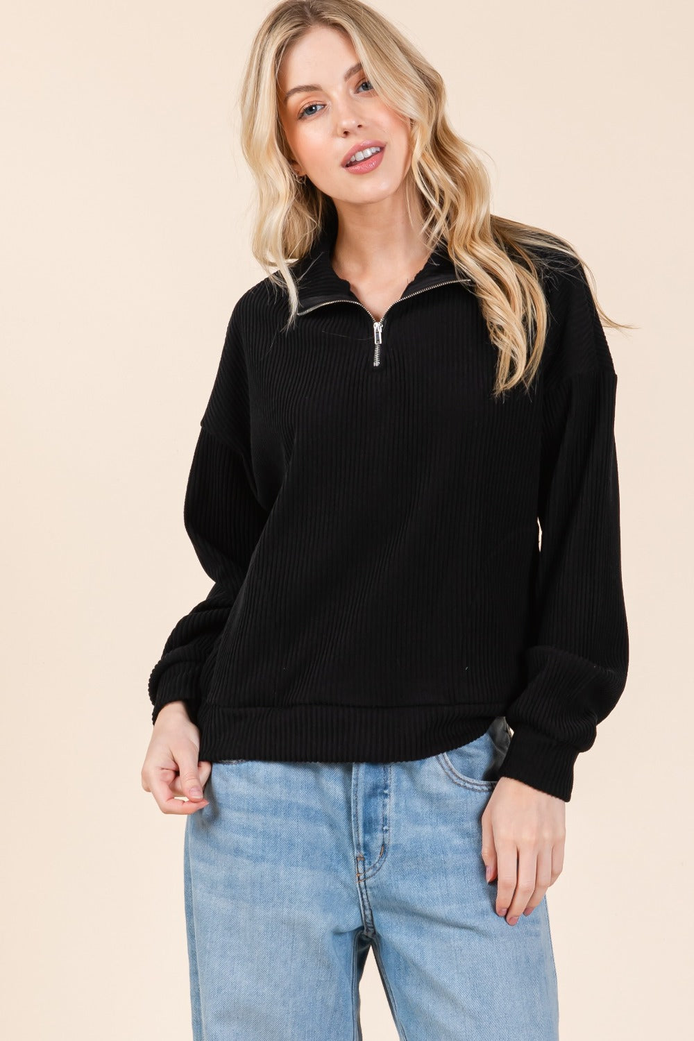 BOMBOM Women's Quarter Zip Long Sleeve Sweatshirt with Pockets - Cozy, Stylish, and Functional