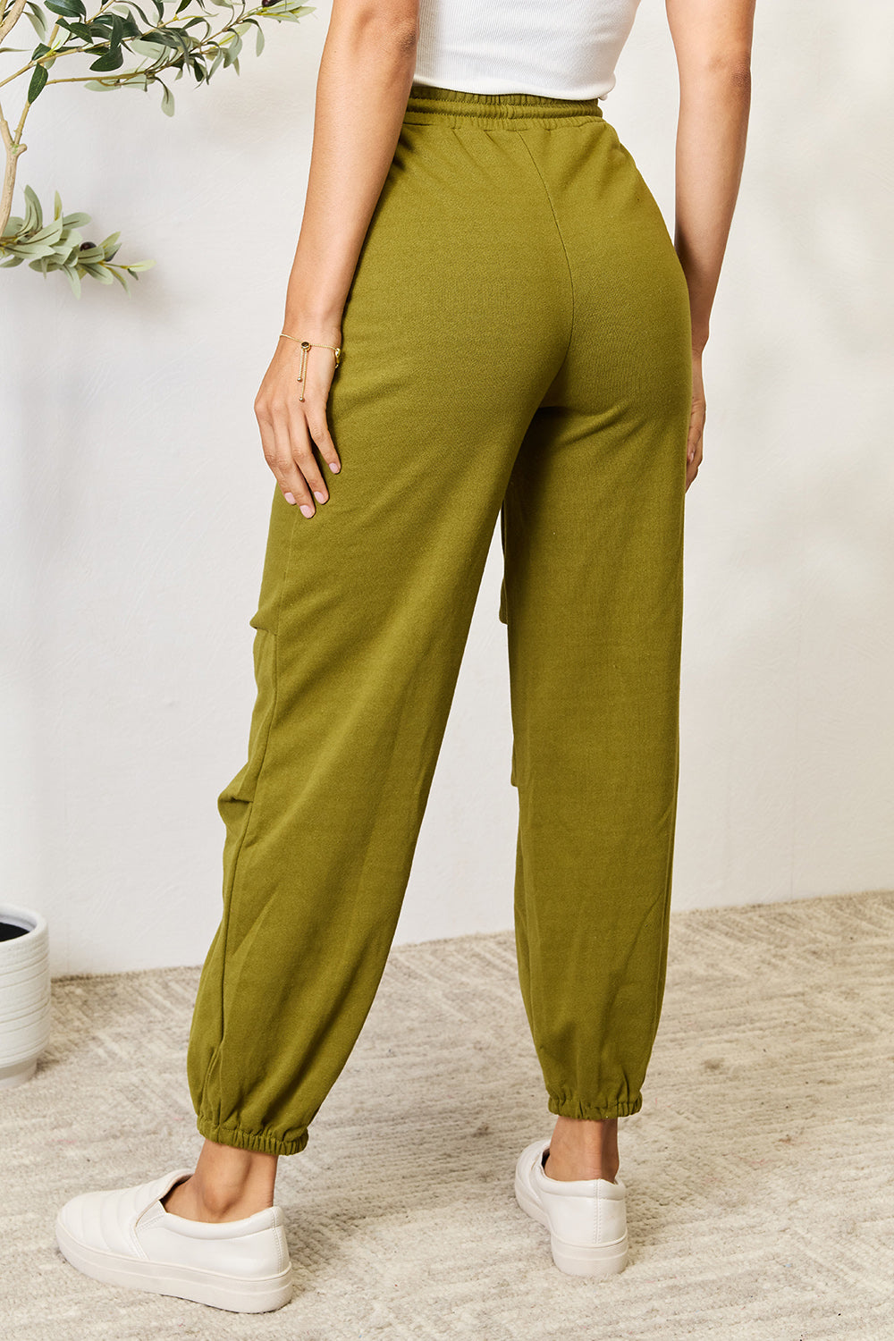 Culture Code Drawstring Sweatpants with Cargo Pockets - Trendy & Comfortable Fit
