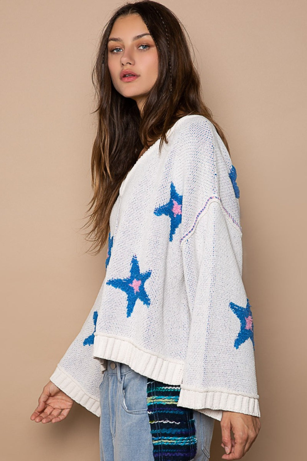 POL Women's V-Neck Long Sleeve Star Patch Sweater - Trendy Color-Block Design