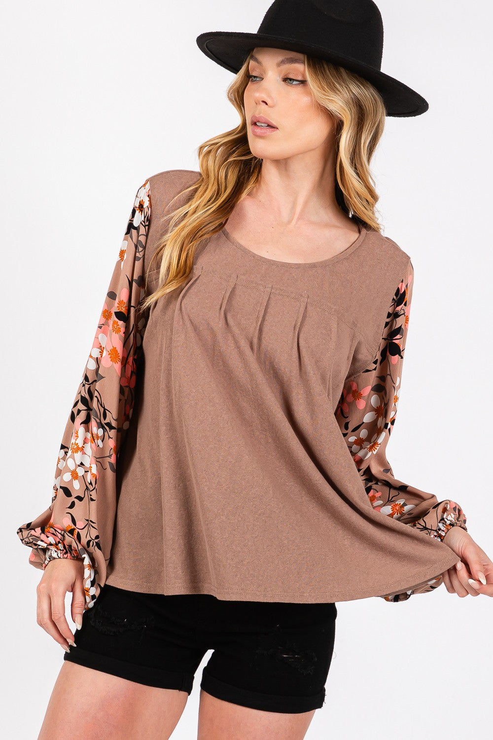 Chic Floral Long Sleeve Pleated Blouse - SAGE + FIG