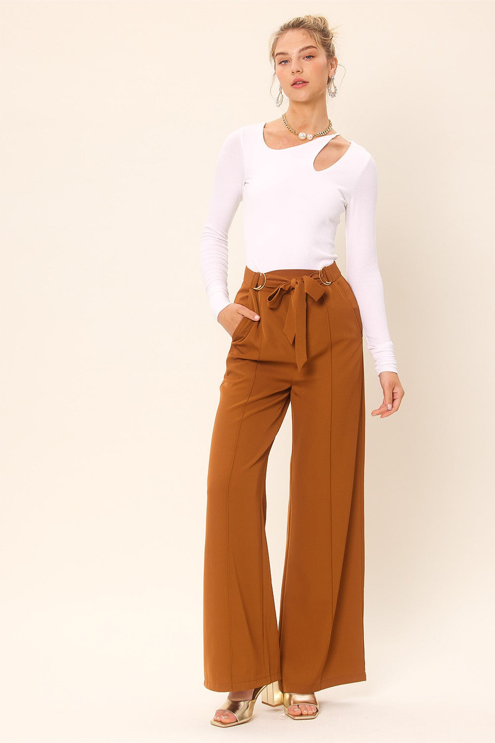 Idem Ditto Front Cut Out Long Sleeve Knit Top - Trendy Women's Fashion