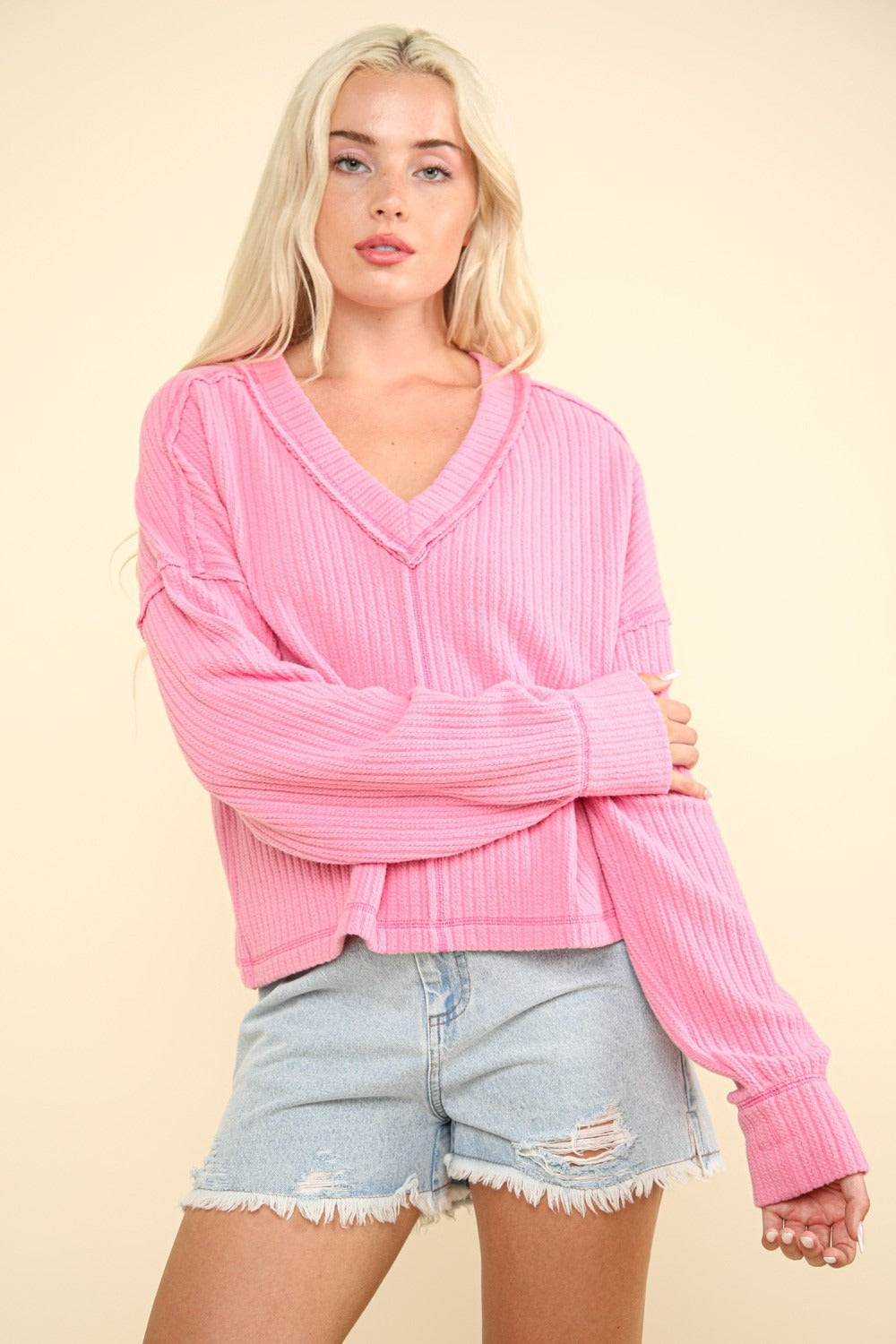 VERY J Women's Exposed Seam V-Neck Ribbed Knit Top - Cozy Autumn Layering Essential