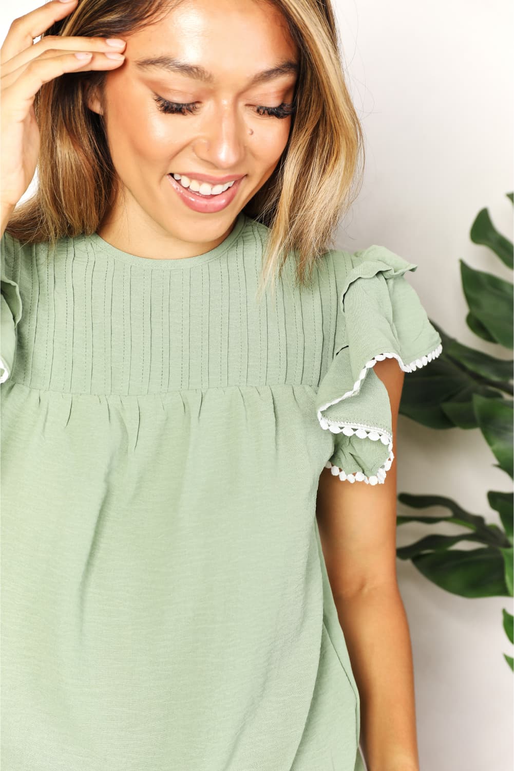 Stylish Pleated Detail Flutter Sleeve Blouse - Casual & Versatile