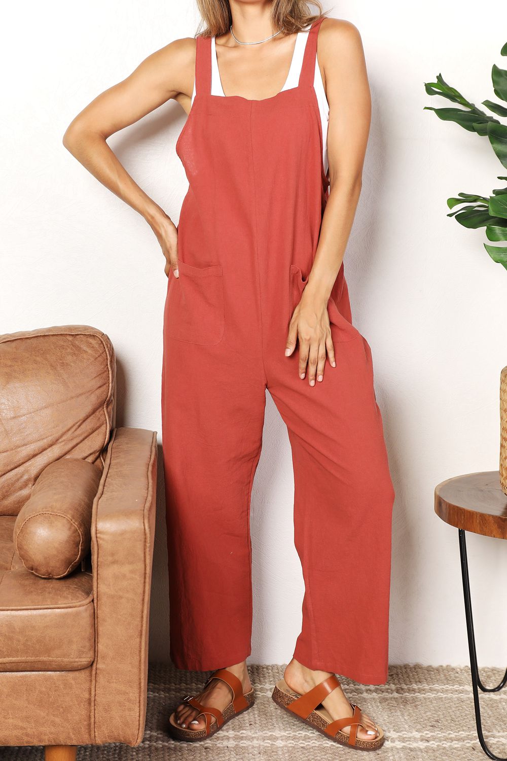 Chic Wide Leg Overalls with Front Pockets - Comfortable & Trendy Fit