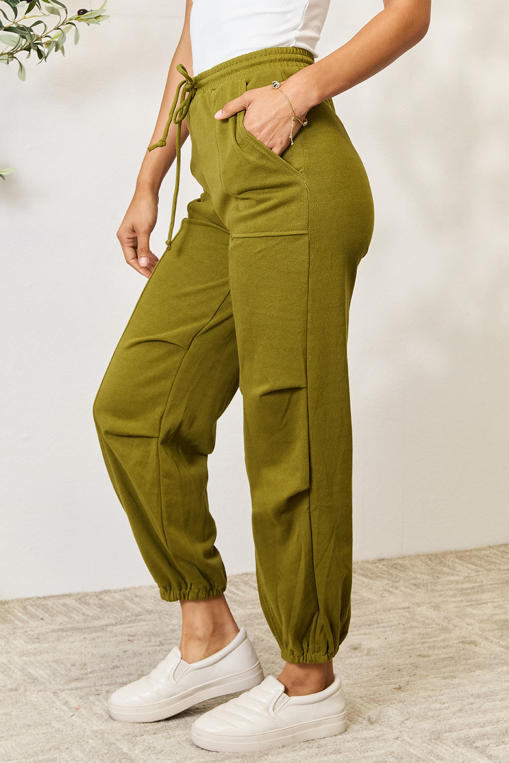 Culture Code Drawstring Sweatpants with Cargo Pockets - Trendy & Comfortable Fit