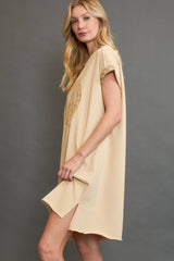 Umgee Women's Peace Plaid Applique Short Sleeve Mini Dress - Stylish & Versatile