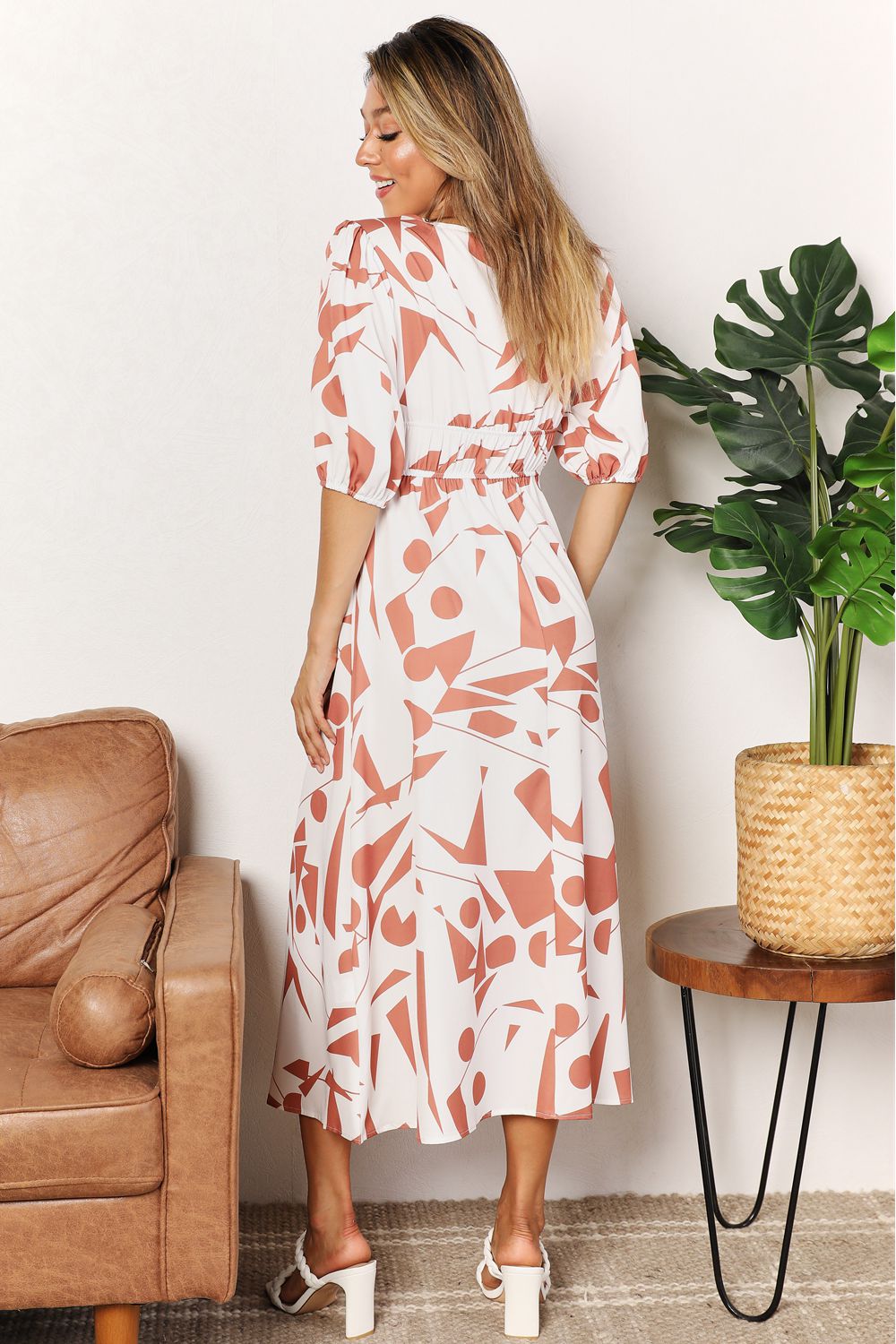 Elegant Printed Surplice Balloon Sleeve Midi Dress for Day & Night