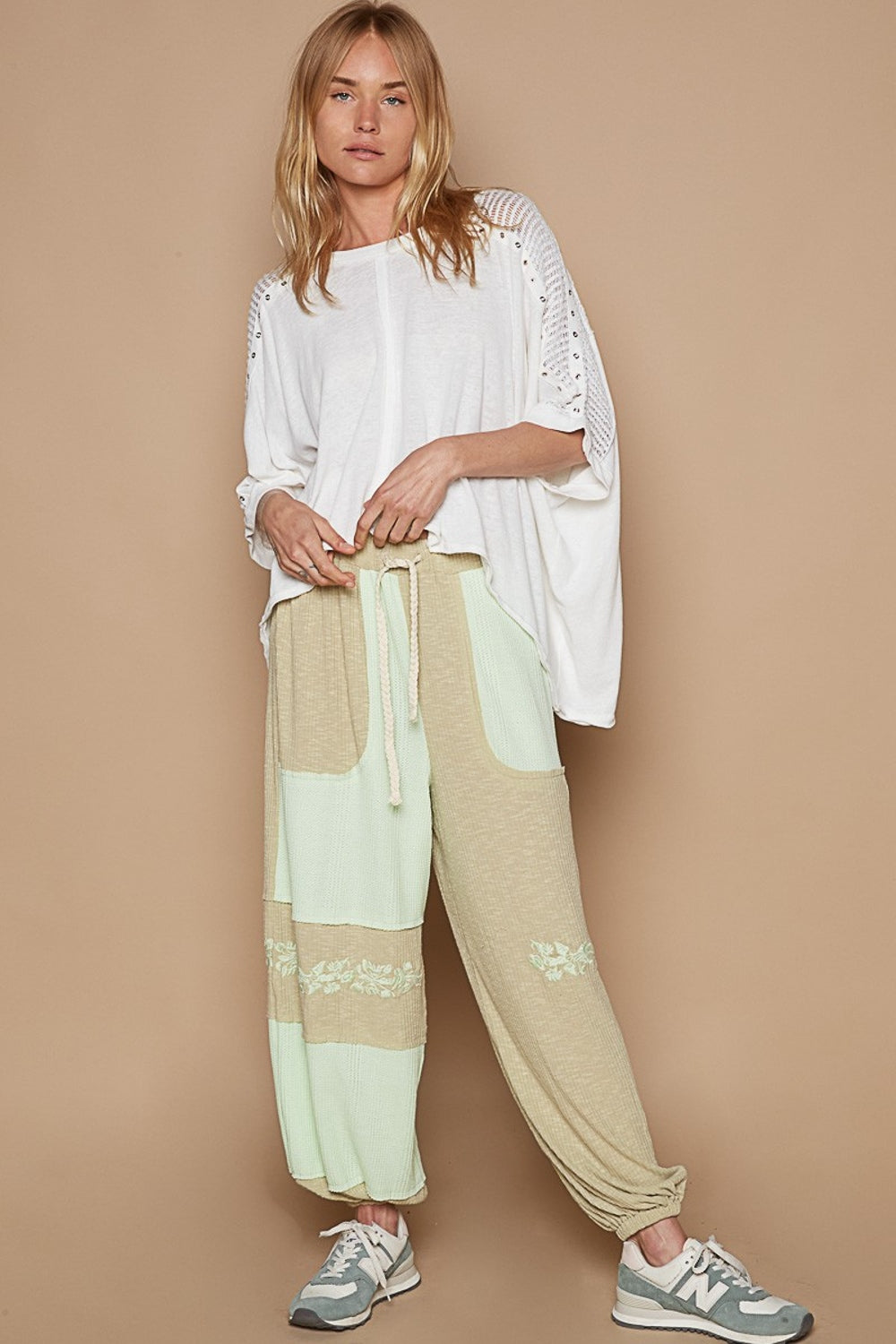 Chic POL Eyelet Detail Studded High-Low Women's Top