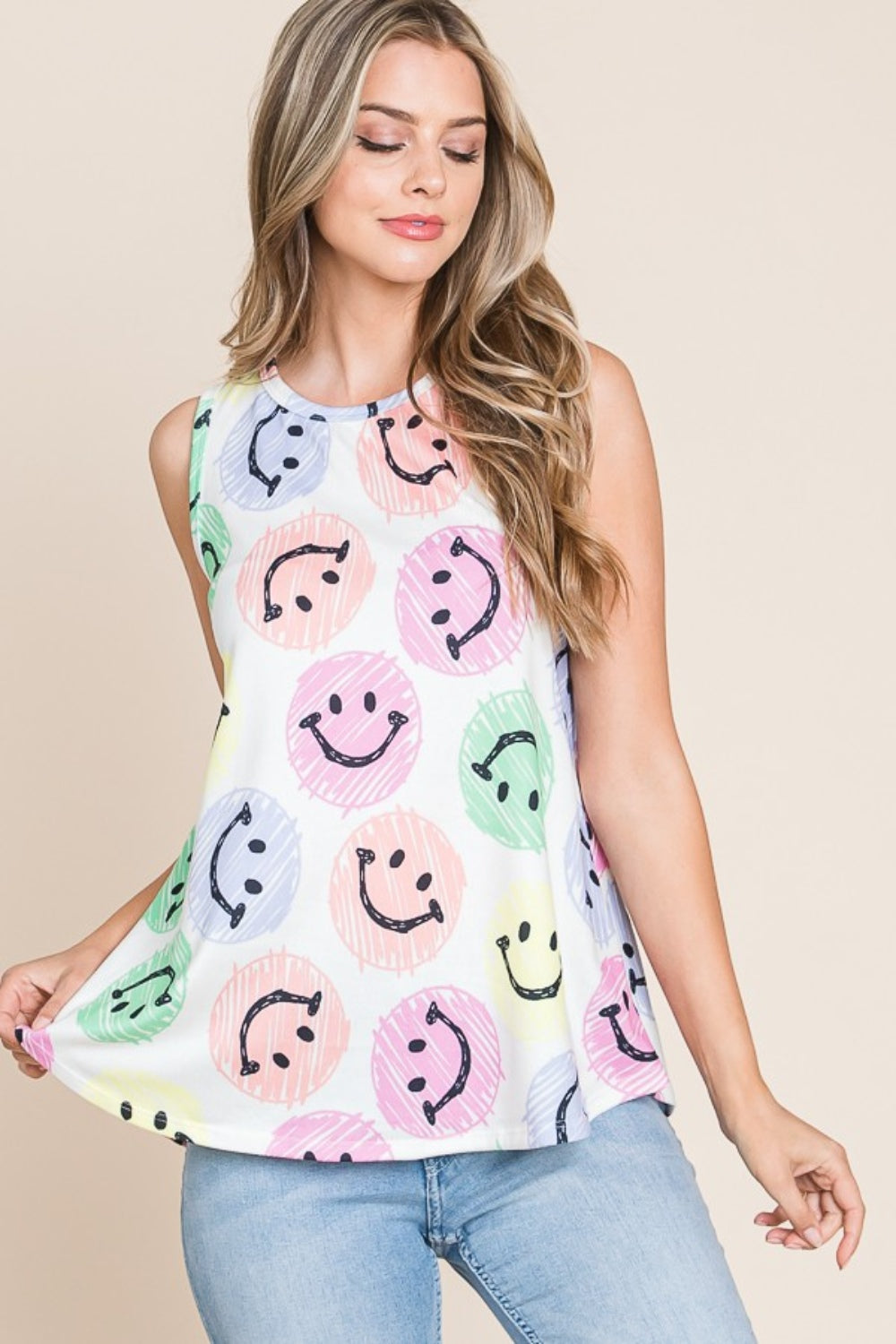 BOMBOM Smiley Face Round Neck Tank Top – Cute & Comfortable Casual Wear