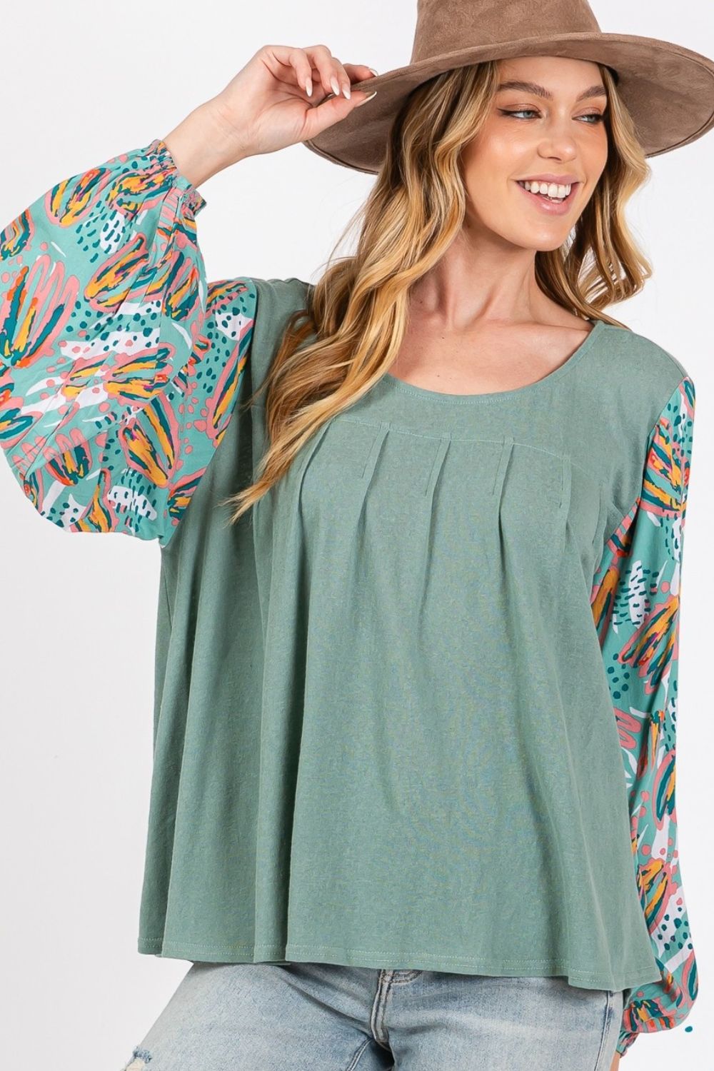 SAGE + FIG Women's Ruched Round Neck Bubble Sleeve Cotton Top