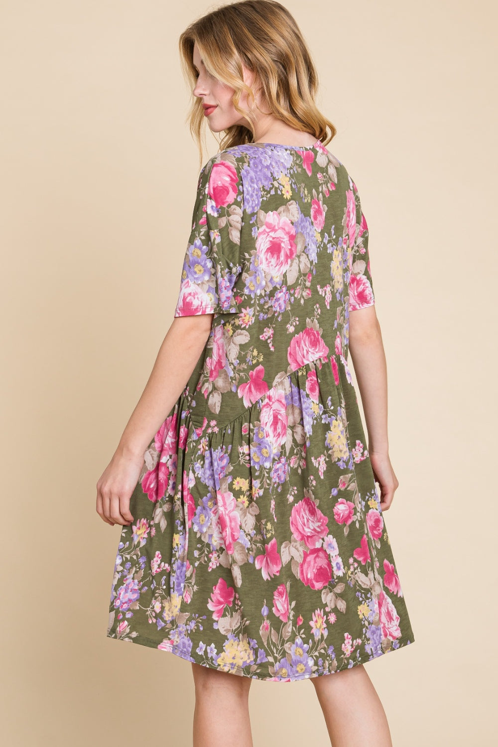 BOMBOM Floral V-Neck Ruched Dress - Elegant & Stylish