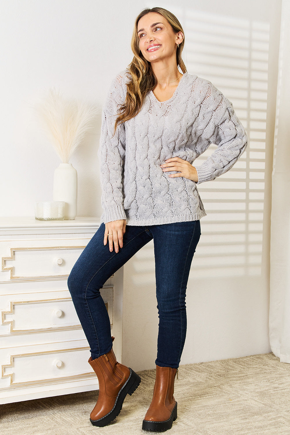 Cozy Cable-Knit Hooded Sweater - Perfect for Winter Warmth