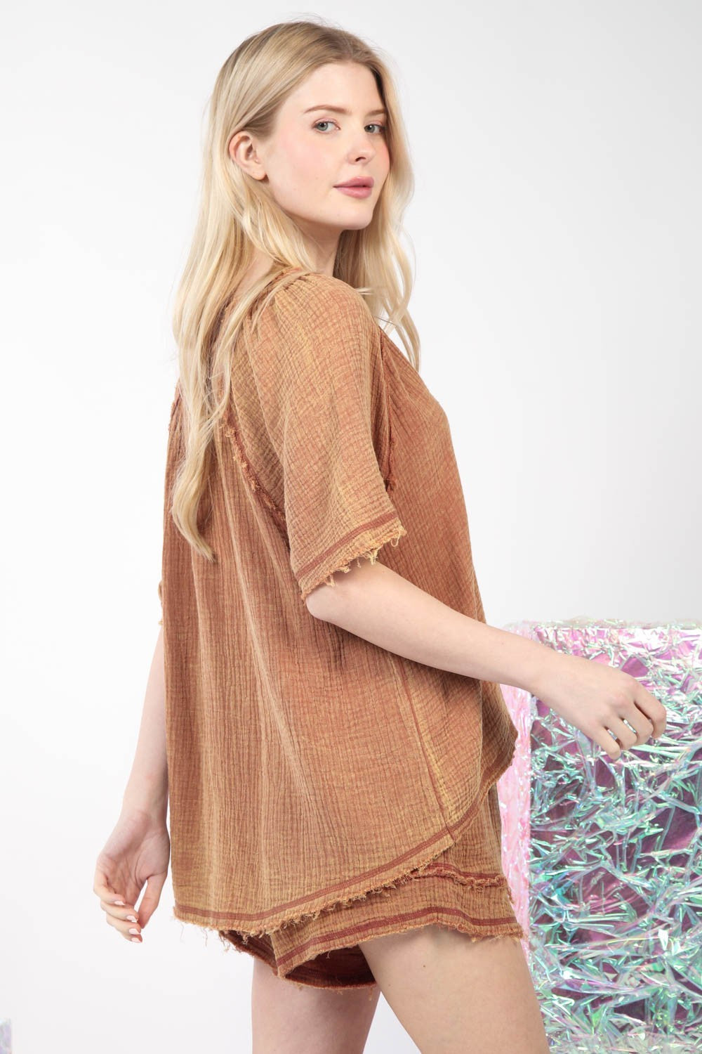 Trendy Washed Cotton Crinkle Gauze Top & Shorts Set with Frayed Hems