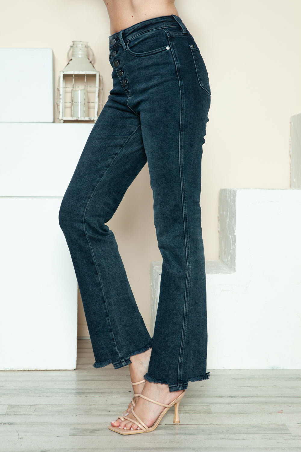 Judy Blue Women's Full Size Button Fly Distressed Straight Leg Jeans - Comfortable & Trendy Denim