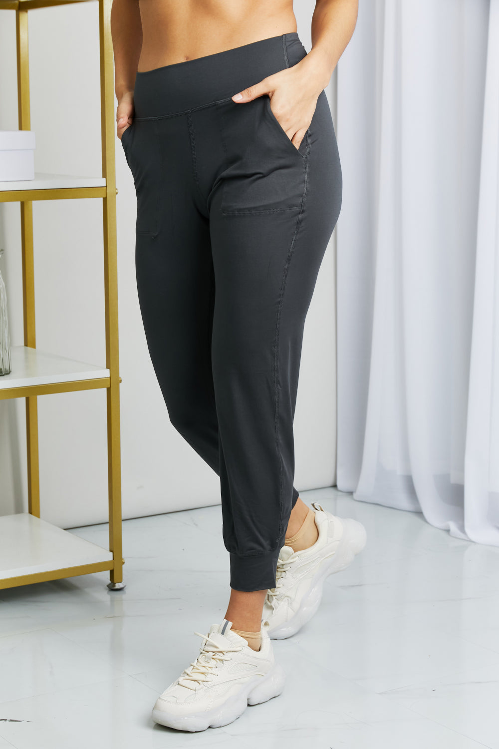 Women's Cropped Joggers with Wide Waistband & Pockets - Stylish Comfort from Leggings Depot