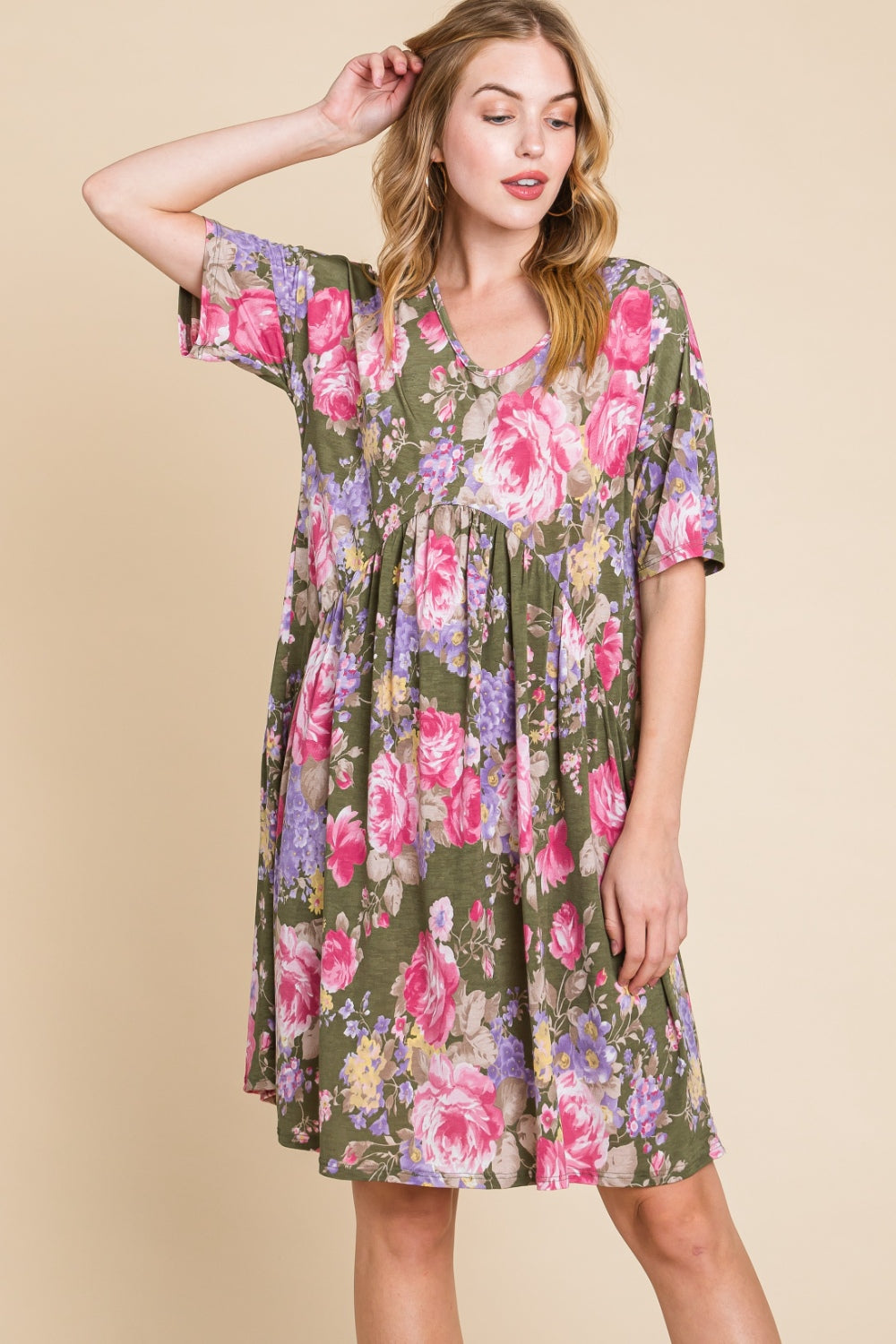 BOMBOM Floral V-Neck Ruched Dress - Elegant & Stylish