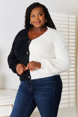 Chic Contrast Button-Front V-Neck Cardigan for Effortless Style